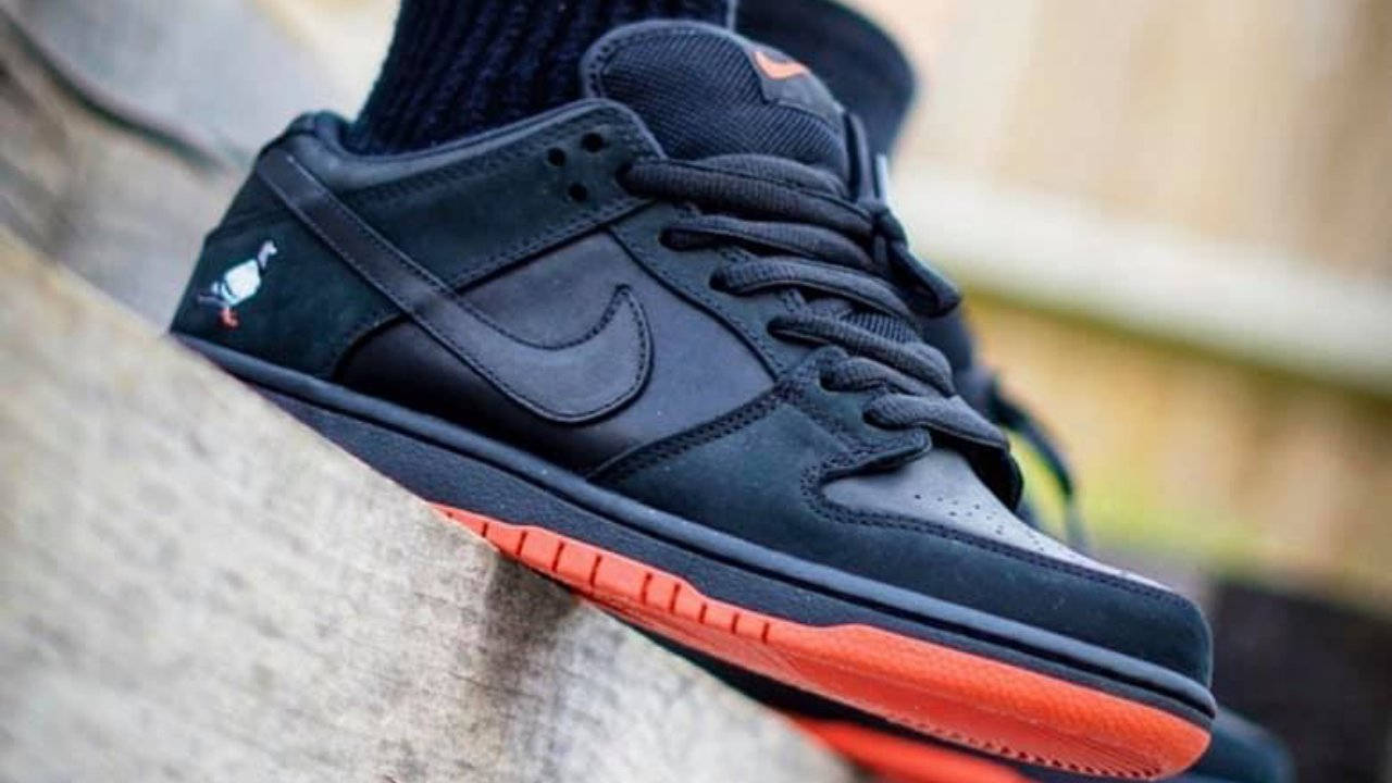 dunk low pigeon marshallahsram_
