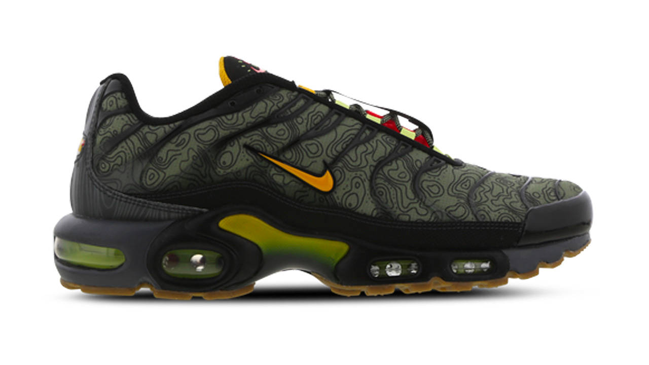 15 Sought-After Swoosh Sneakers You Didn't Know Were Still Available!