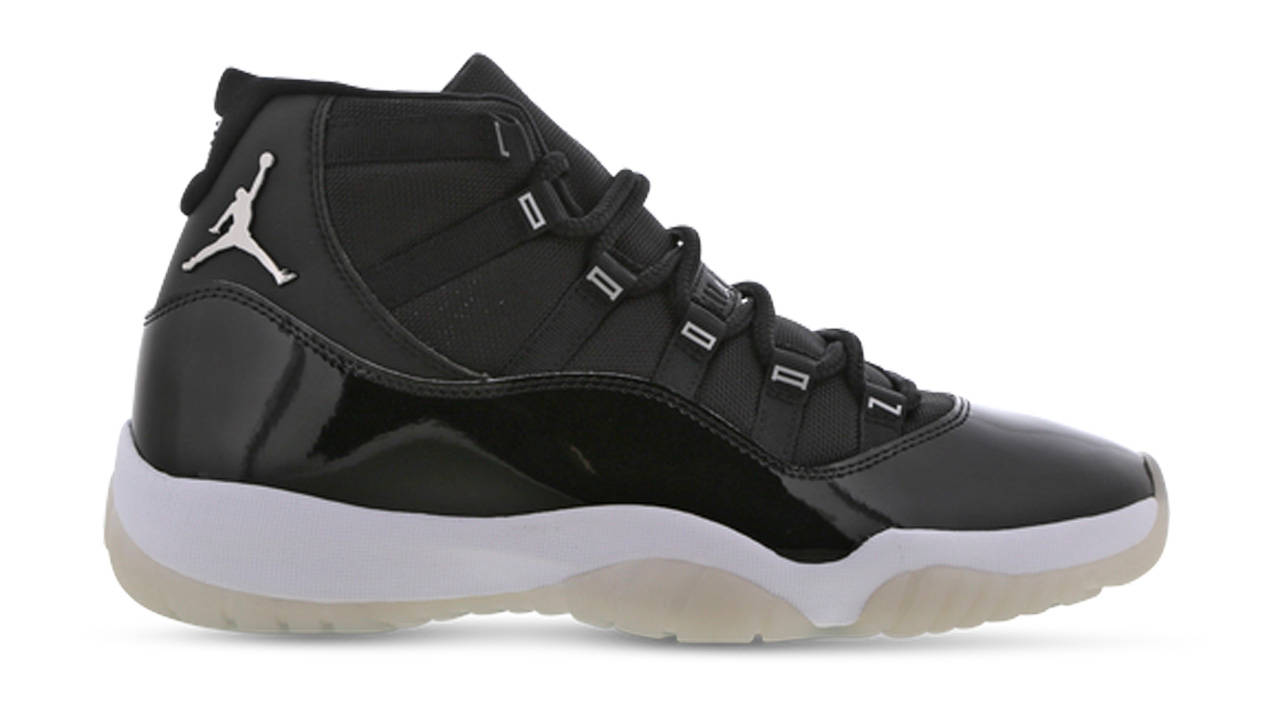 15 Sought-After Swoosh Sneakers You Didn't Know Were Still Available!