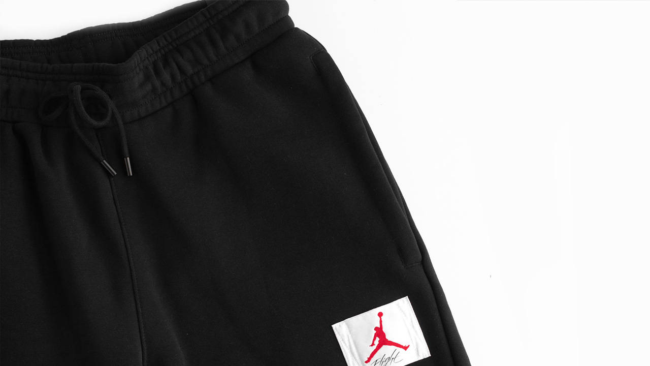 Keep Cozy Over Lockdown With the Jordan Flight Fleece Trousers