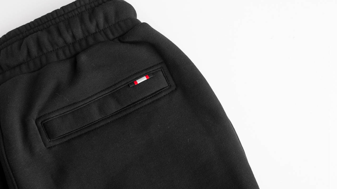 Keep Cozy Over Lockdown With the Jordan Flight Fleece Trousers