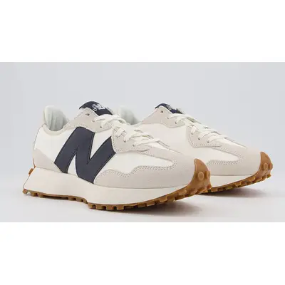 New Balance 327 Moonbeam