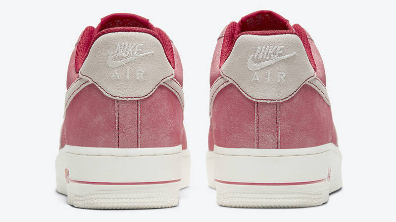 Nike Air Force 1 Low Suede Red Back