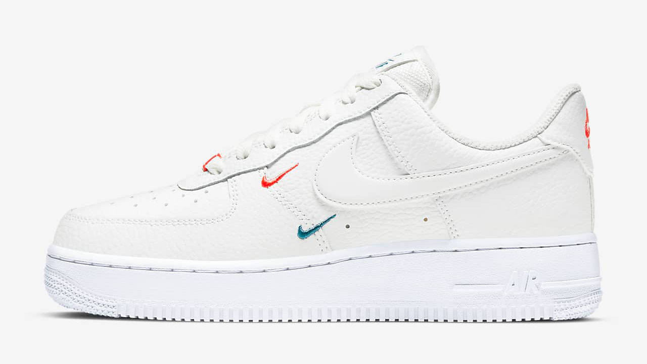 Nike Air Force 1 White Summit White Solar Red