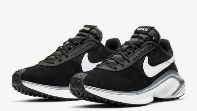 Nike D/MS/X Waffle Black Silver Front
