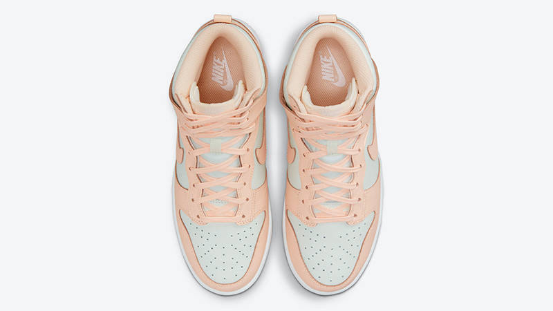 Nike Dunk High Crimson Tint Middle