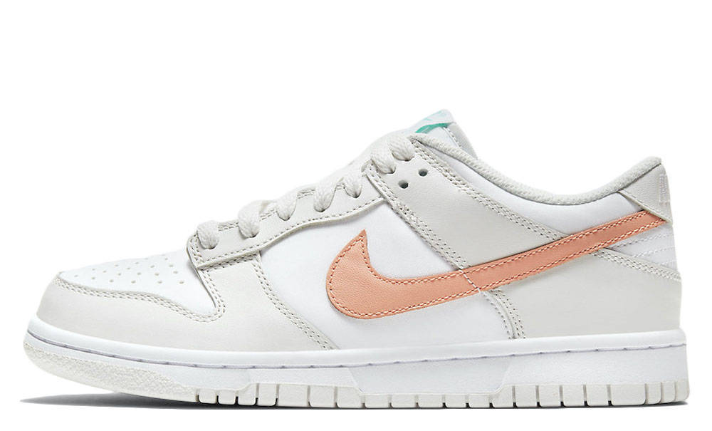 nike dunk low mismatch swoosh