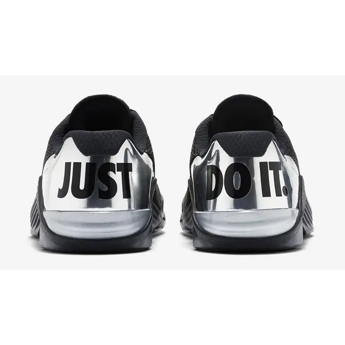 nike metcon 5 black silver