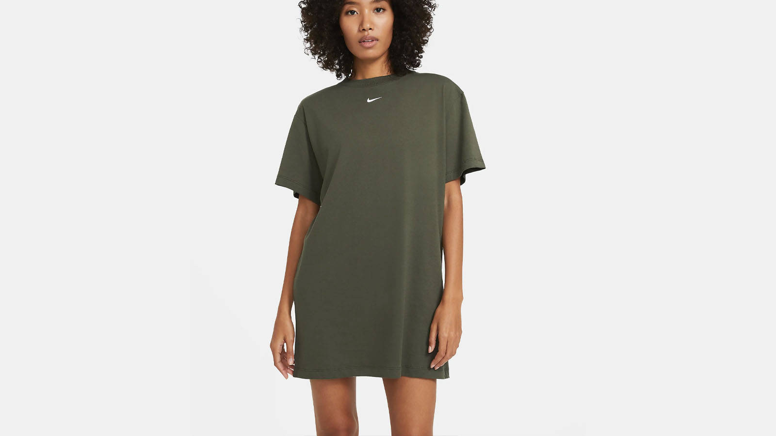 nike oversized T-shirt with corrct border