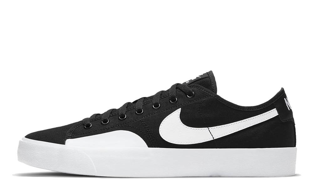Nike SB Blazer Coat Black White