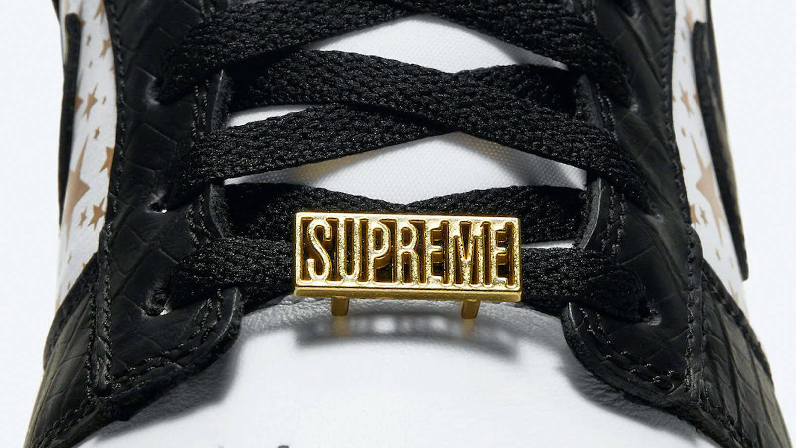 nike supreme news feature