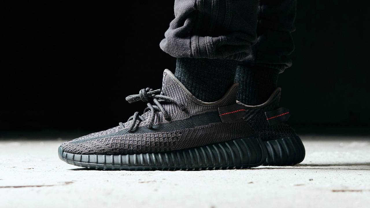How to Spot a Fake Online Sneaker Store