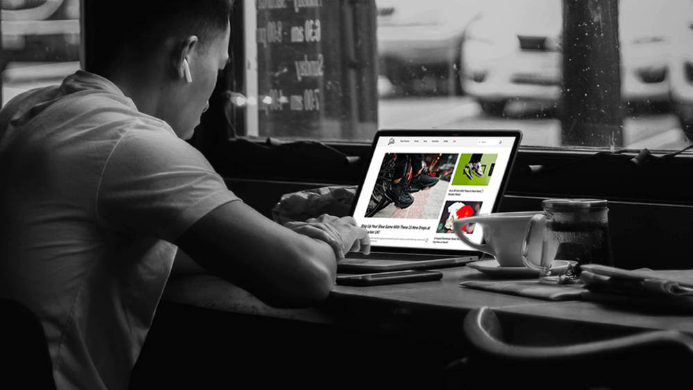 How to Spot a Fake Online Sneaker Store Online