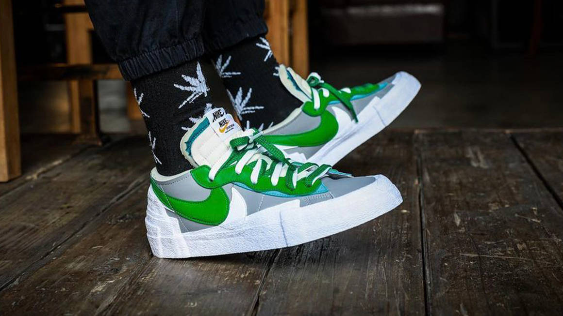 Feodaal gegevens Is aan het huilen An On-Foot Look at the sacai x Nike Blazer Low "Classic Green" & "Magma  Orange" | The Sole Supplier
