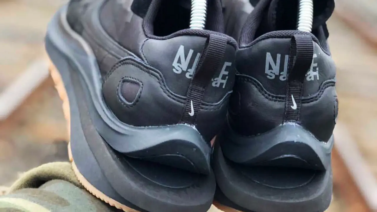 sacai vaporwaffle off noir