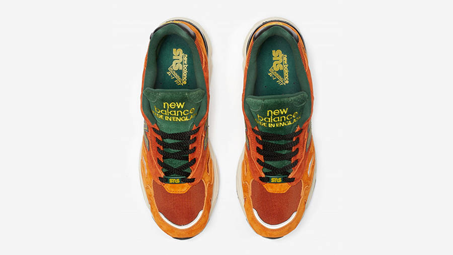 Sneakersnstuff × New Balance M920 Orange Green middle