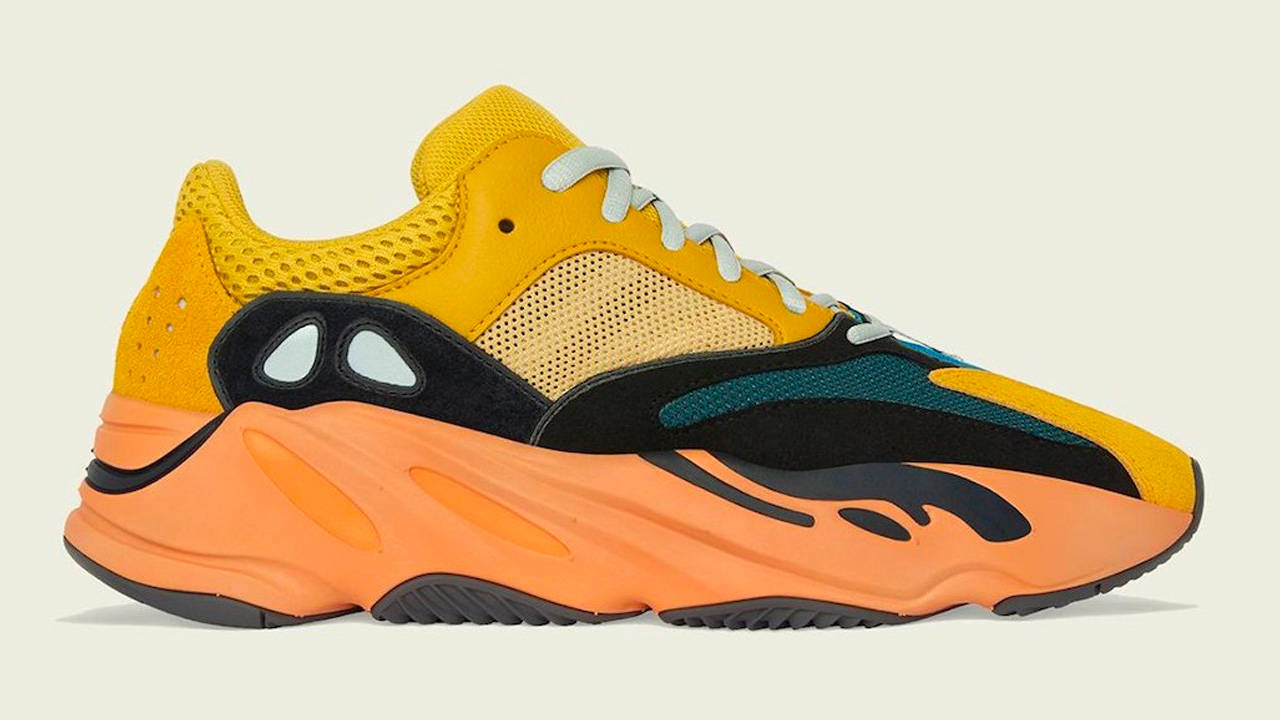 Yeezy 700 "Sun"