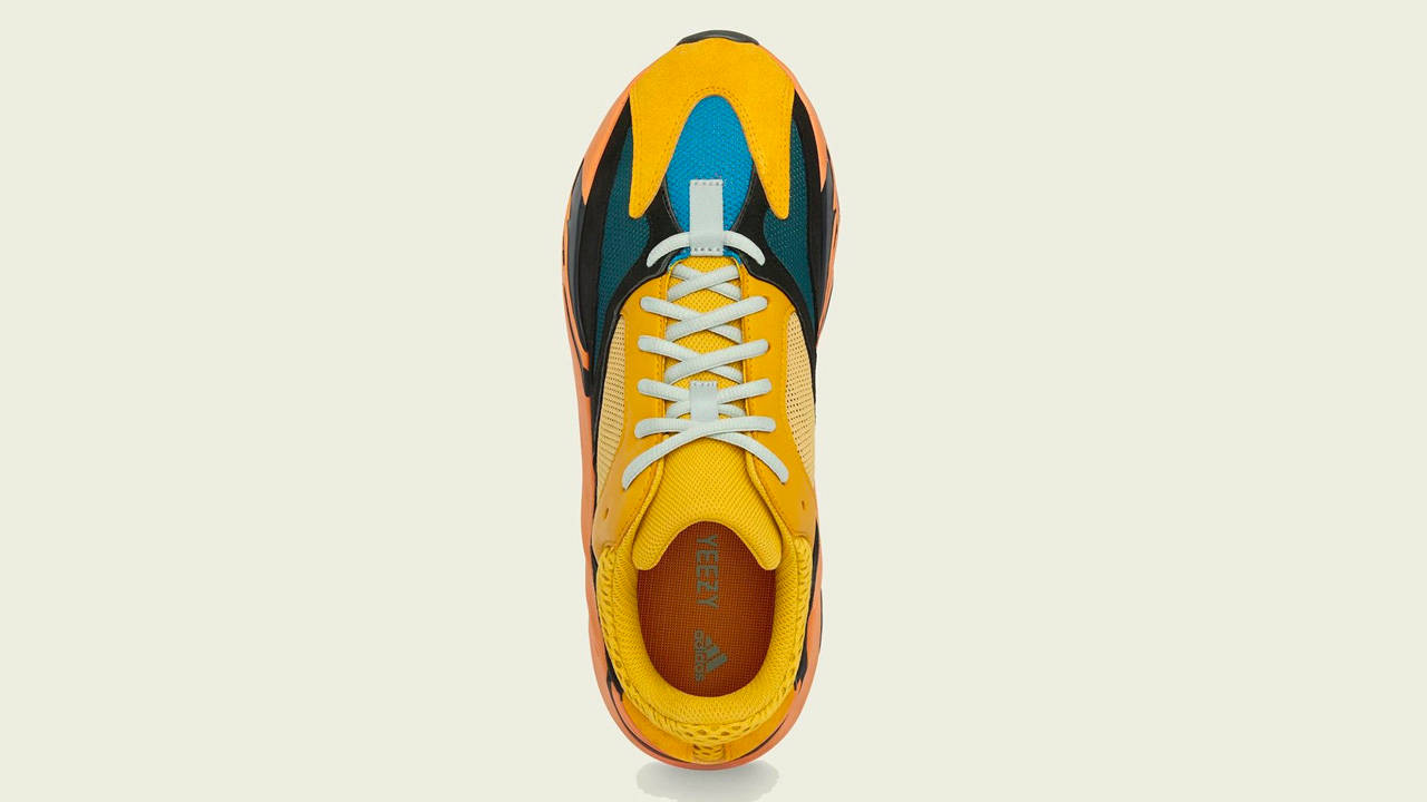 Yeezy 700 "Sun"