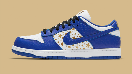 Gold Stars Dress The Supreme x Nike SB Dunk Low "Hyper Blue" Gold Stars Dress The Supreme x Nike SB Dunk Low "Hyper Blue"