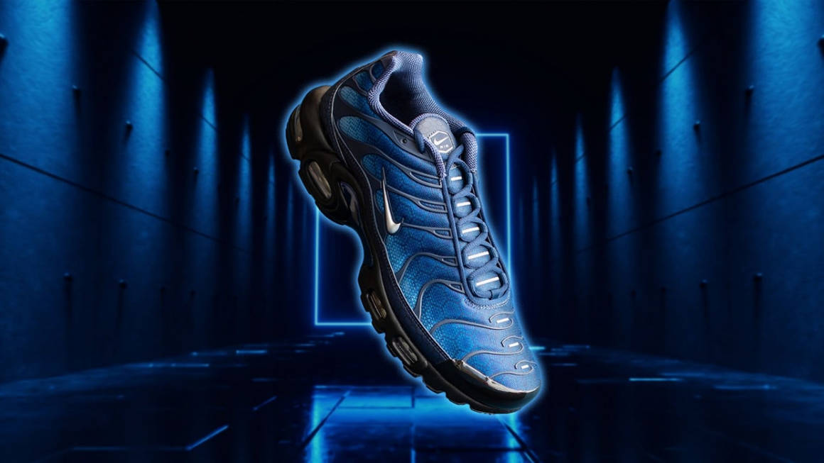 navy nike tn