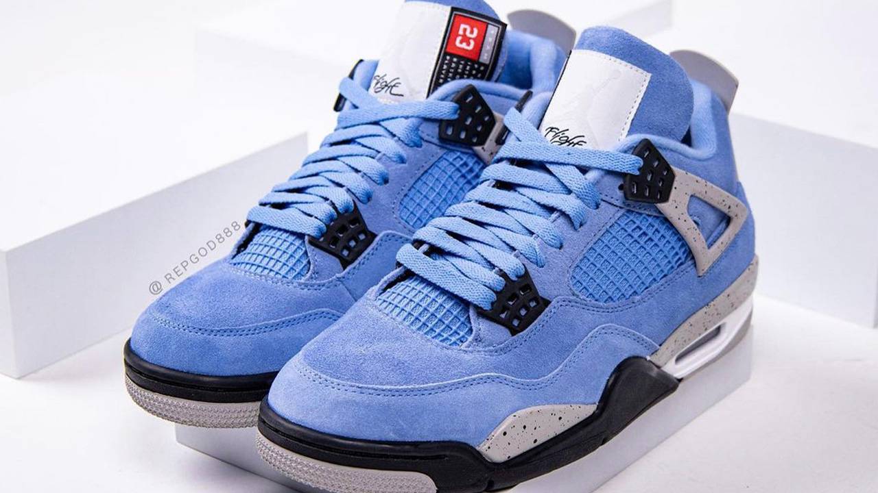 Air Jordan 4 "University Blue"