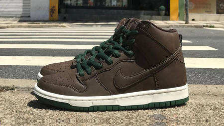 The Nike SB Dunk High "Baroque Brown" Gets the Vegan Leather Treatment The Nike SB Dunk High "Baroque Brown" Gets the Vegan Leather Treatment