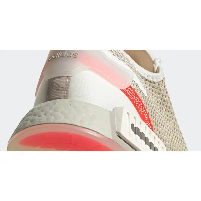 Off white hot sale nmd r1