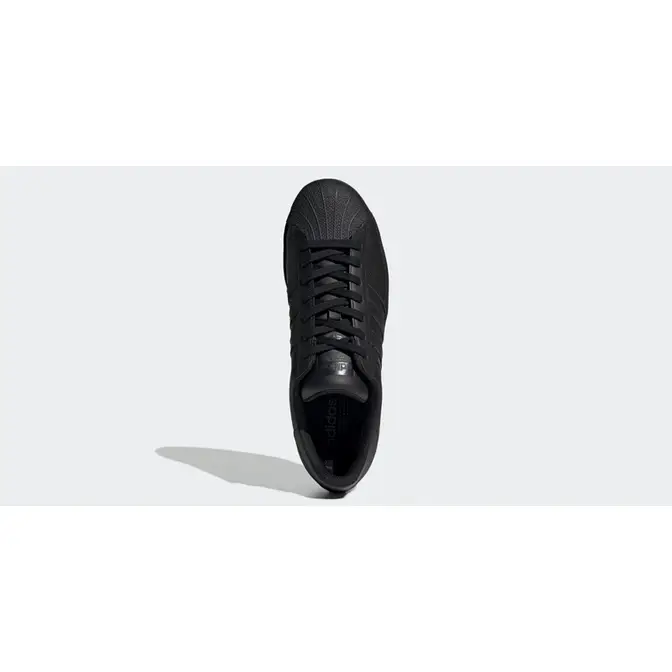 superstar all black