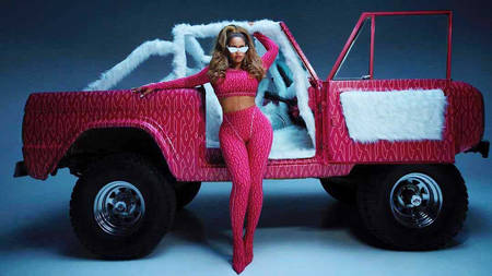 adidas & Beyoncé Unveil Their Third Collaborative Collection Titled 'ICY PARK' adidas & Beyoncé Unveil Their Third Collaborative Collection Titled 'ICY PARK'