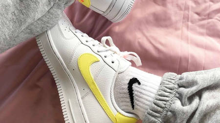 The Sunshine-Ready Sneakers We’re Loving For Spring The Sunshine-Ready Sneakers We’re Loving For Spring