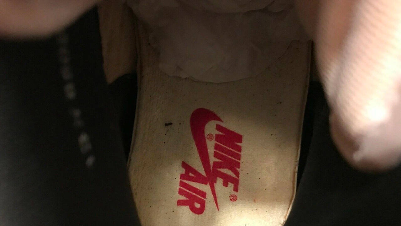 This Unworn Michael Jordan-Autographed Air Jordan 1 From 1985 Is Being Auctioned for $1 Million