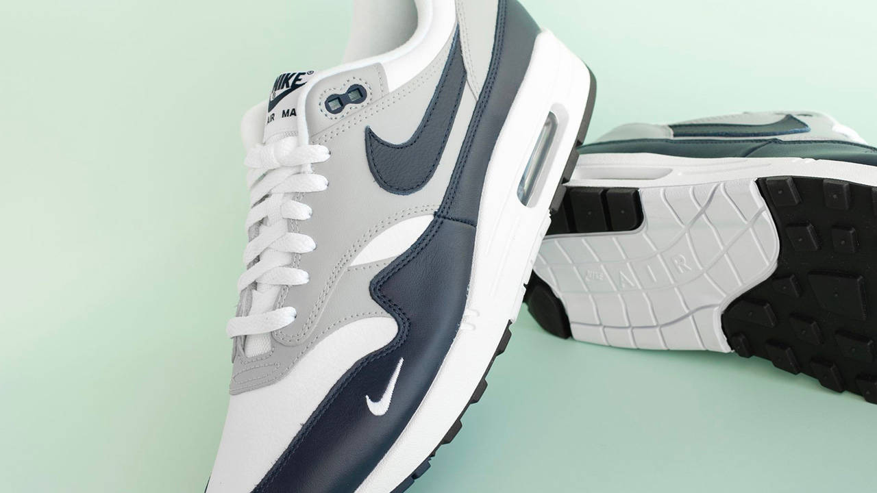 The Nike Air Max 1 LV8 "Dark Teal Green" & "Obsidian" Are Still Available!