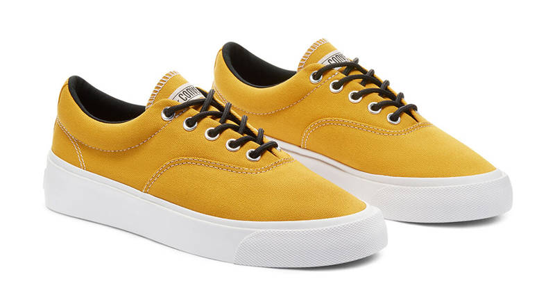 Converse Skidgrip CVO Low Gold Dart Front