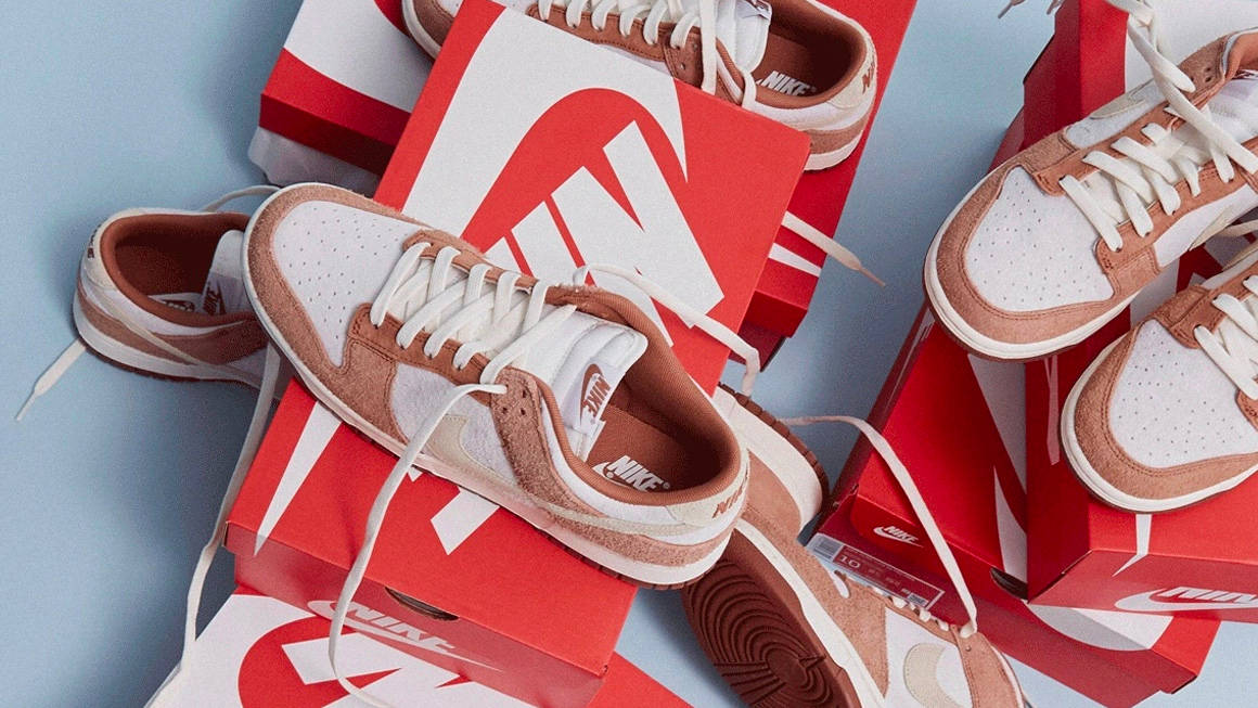 Nike Dunk Low "Medium Curry"
