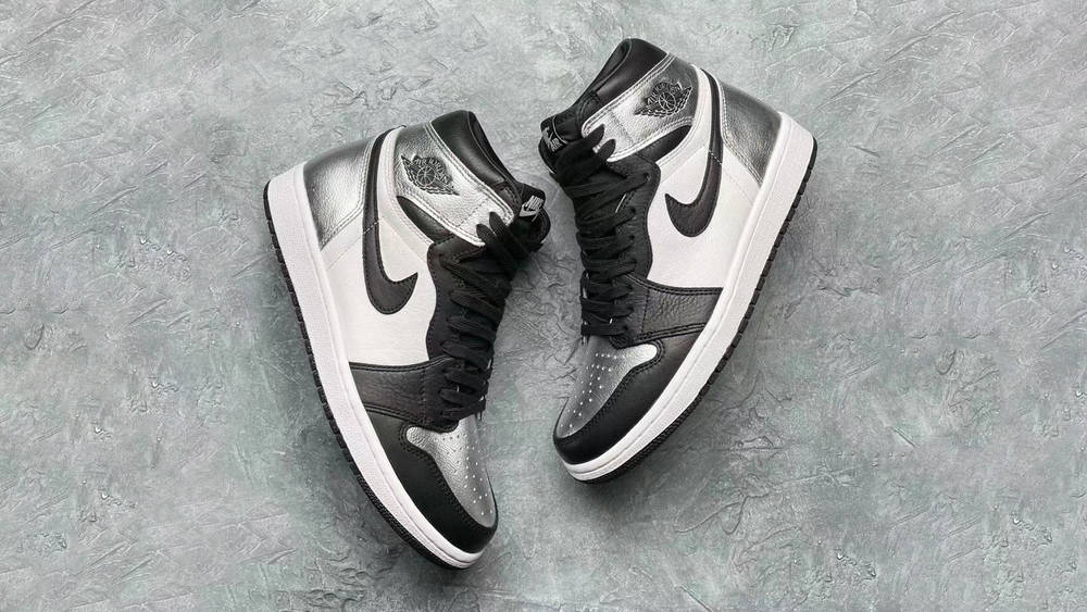 The Air Jordan 1 Retro High OG "Silver Toe" Launches Next Week! Jordan 1 High OG Metallic Silver Featured Photo