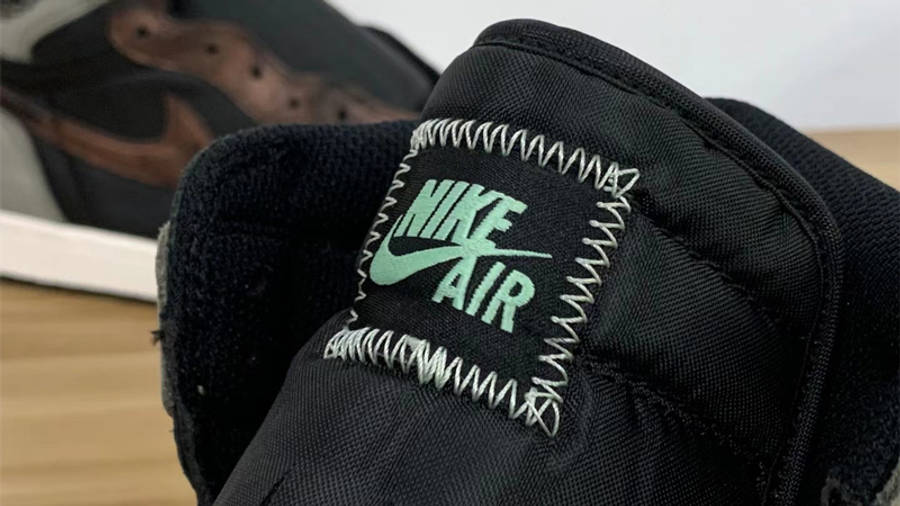 Jordan 1 Retro High Patina | Raffles 