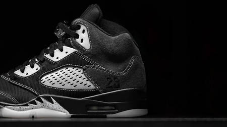 Release Reminder: Don't Miss the Air Jordan 5 Retro "Anthracite"! Release Reminder: Don't Miss the Air Jordan 5 Retro "Anthracite"!