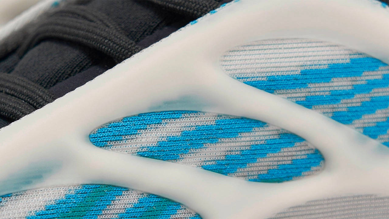 yeezy 700 kyanite release date