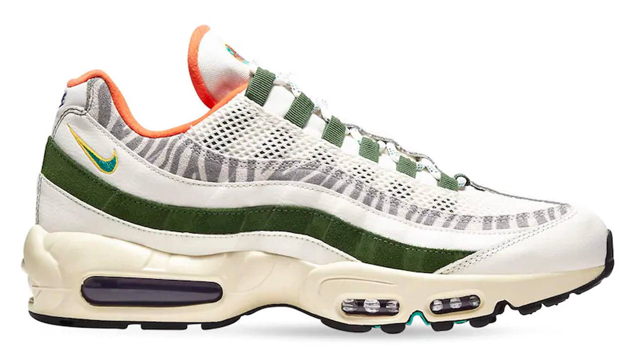 Get Up to 40% Off These 15 Must-Have Nikes at Luisa Via Roma's Sale