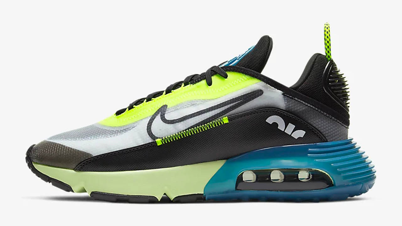 Snap Up These Sizzling Swoosh Steals Before They Sell Out!