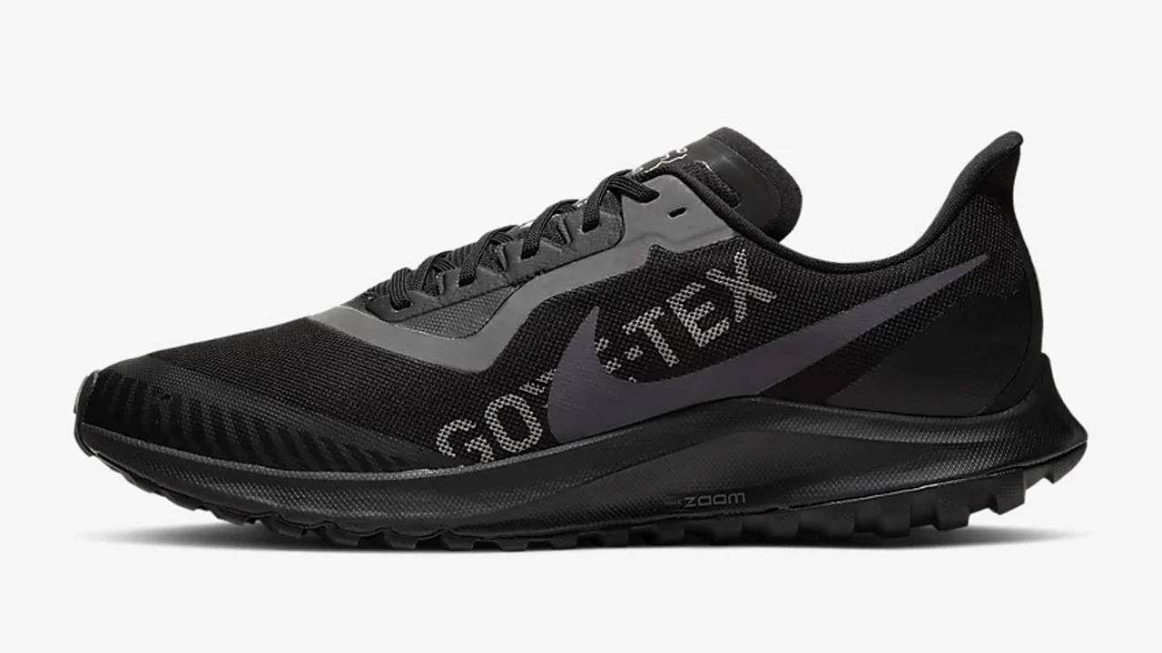 Snap Up These Sizzling Swoosh Steals Before They Sell Out!