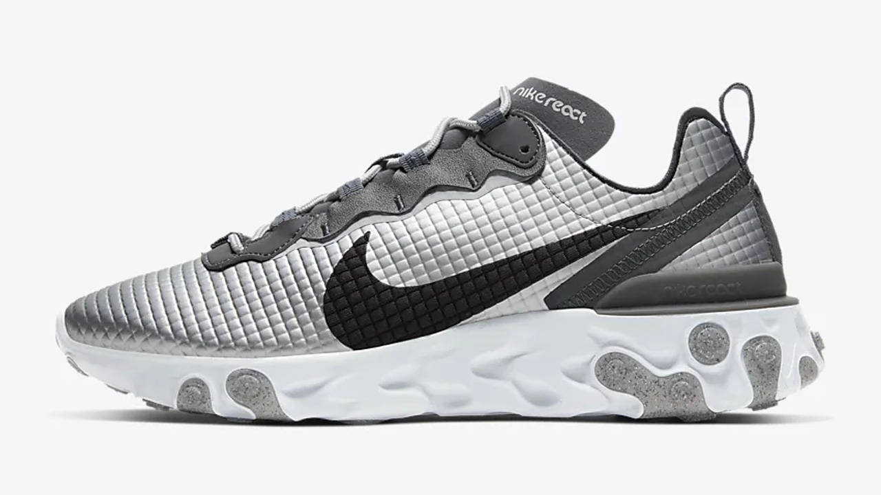 Snap Up These Sizzling Swoosh Steals Before They Sell Out!