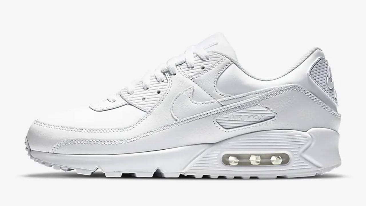 Here's the 15 Best Sneakers From Nike's 20% Off Valentine's Day Deal