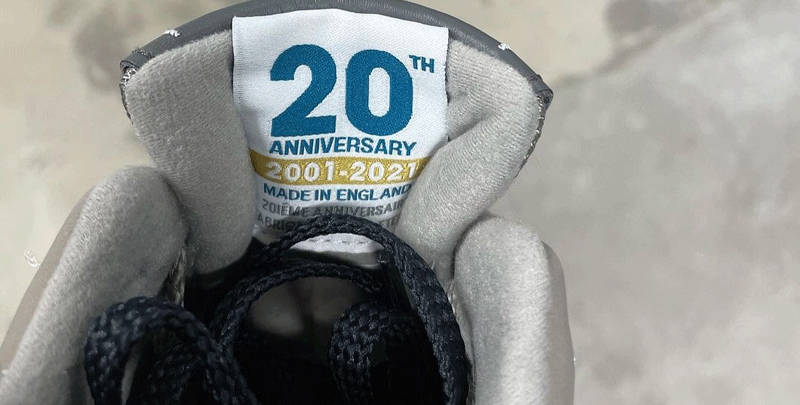 New Balance 991 20th Anniversary Grey Closeup