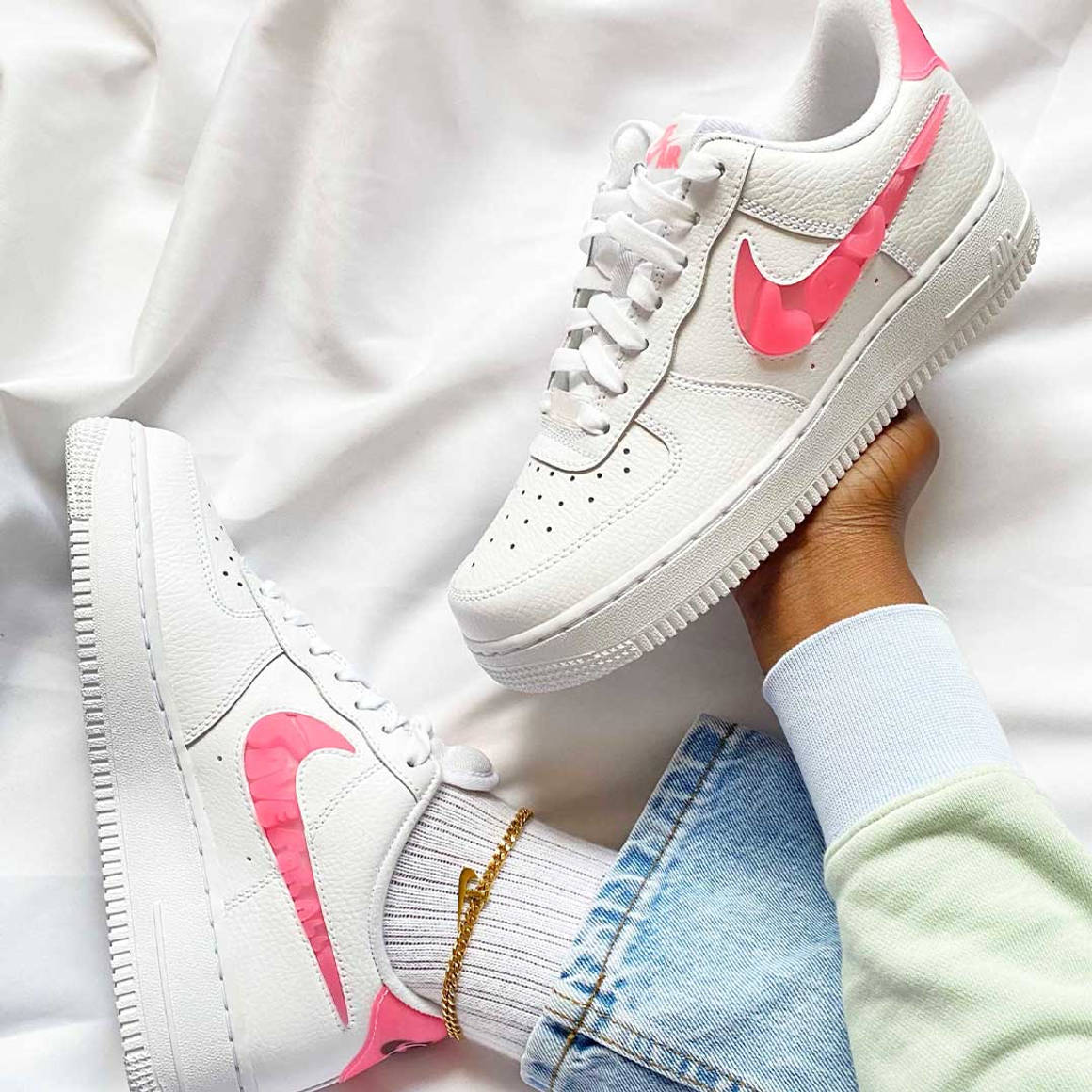 voor de hand liggend een andere bijkeuken Here's Where The Nike Air Force 1 'Love For All' Is Still In Stock | The  Sole Supplier