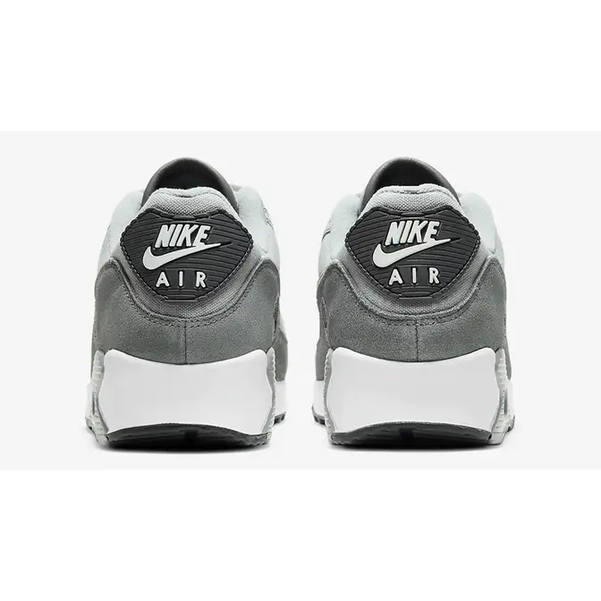 air max 90 light smoke grey on feet