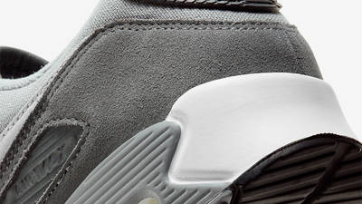 Nike Air Max 90 Light Smoke Grey Closeup