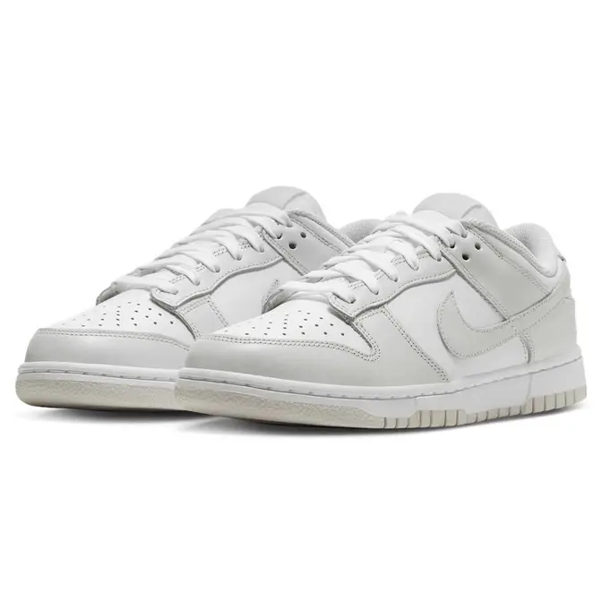 Nike Dunk Low Photon Dust Front