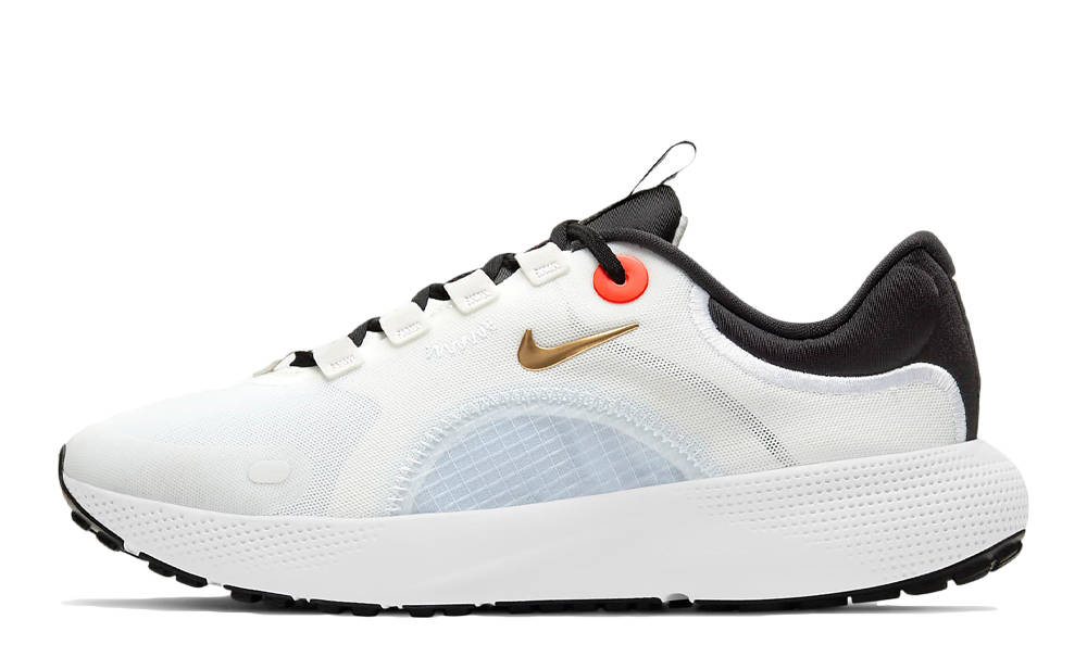 nike react escape run white