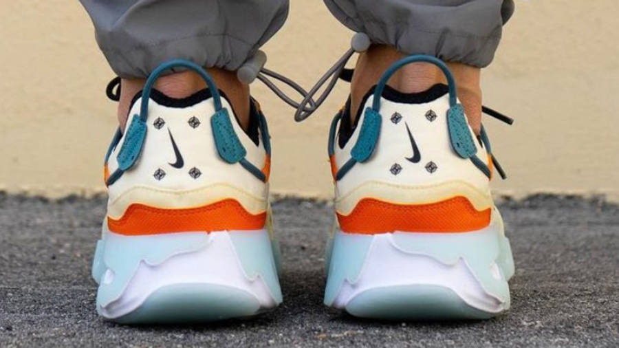 Nike React Live Off-White On Foot Back